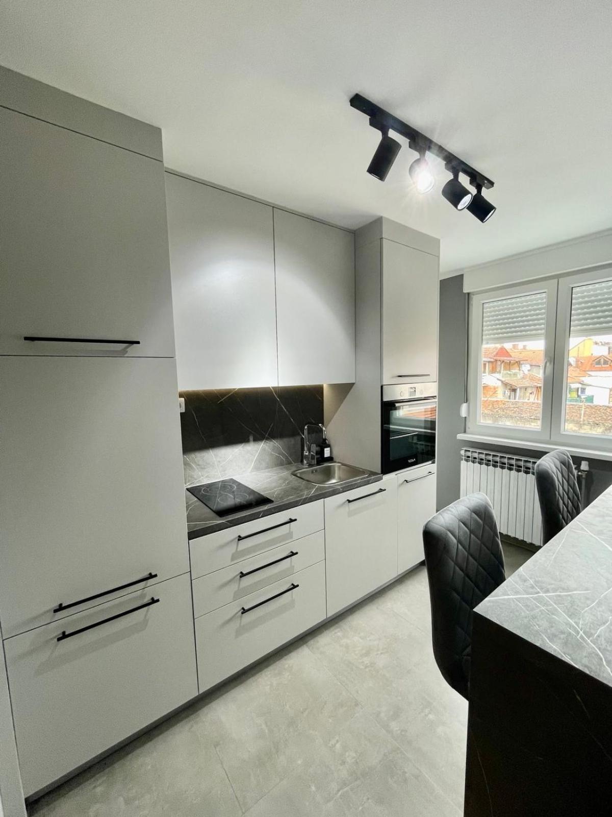 Apartman Loft 72 Slavonski Brod Eksteriør bilde